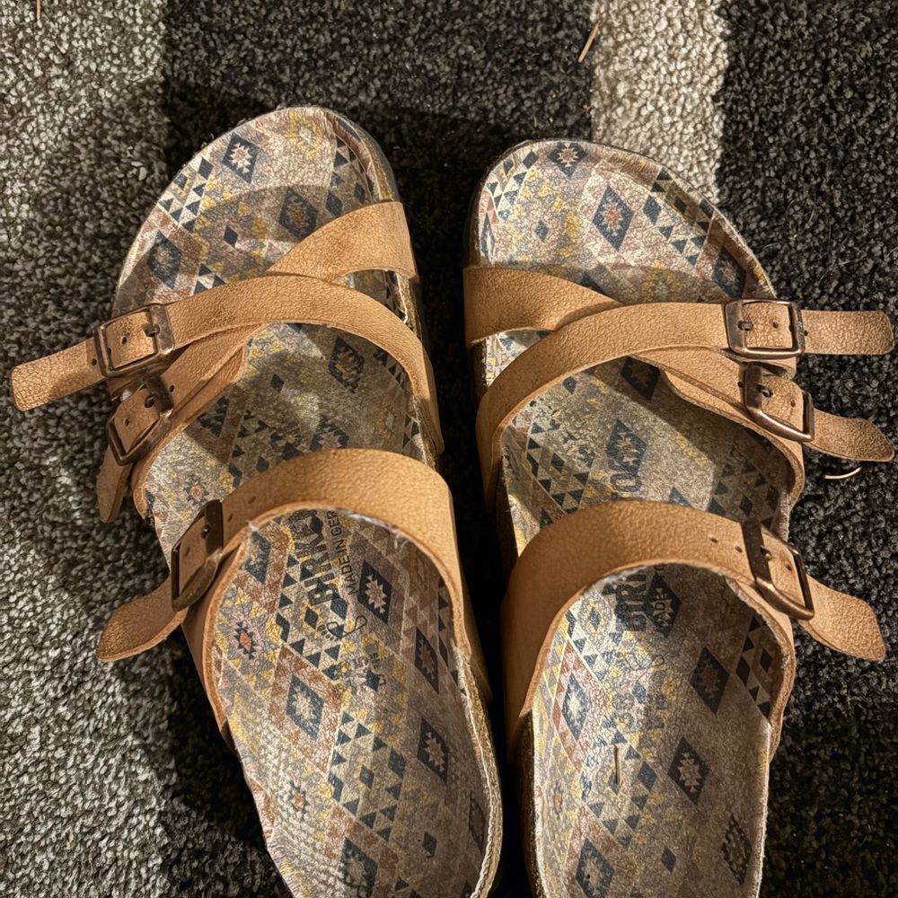 Tan Strappy Sandals Birkenstock